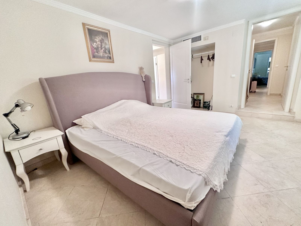 Huis te koop in El Rosario | 6 slaapkamers H5114674