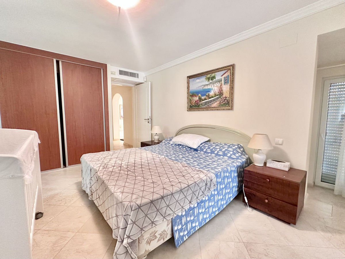 Huis te koop in El Rosario | 6 slaapkamers H5114674