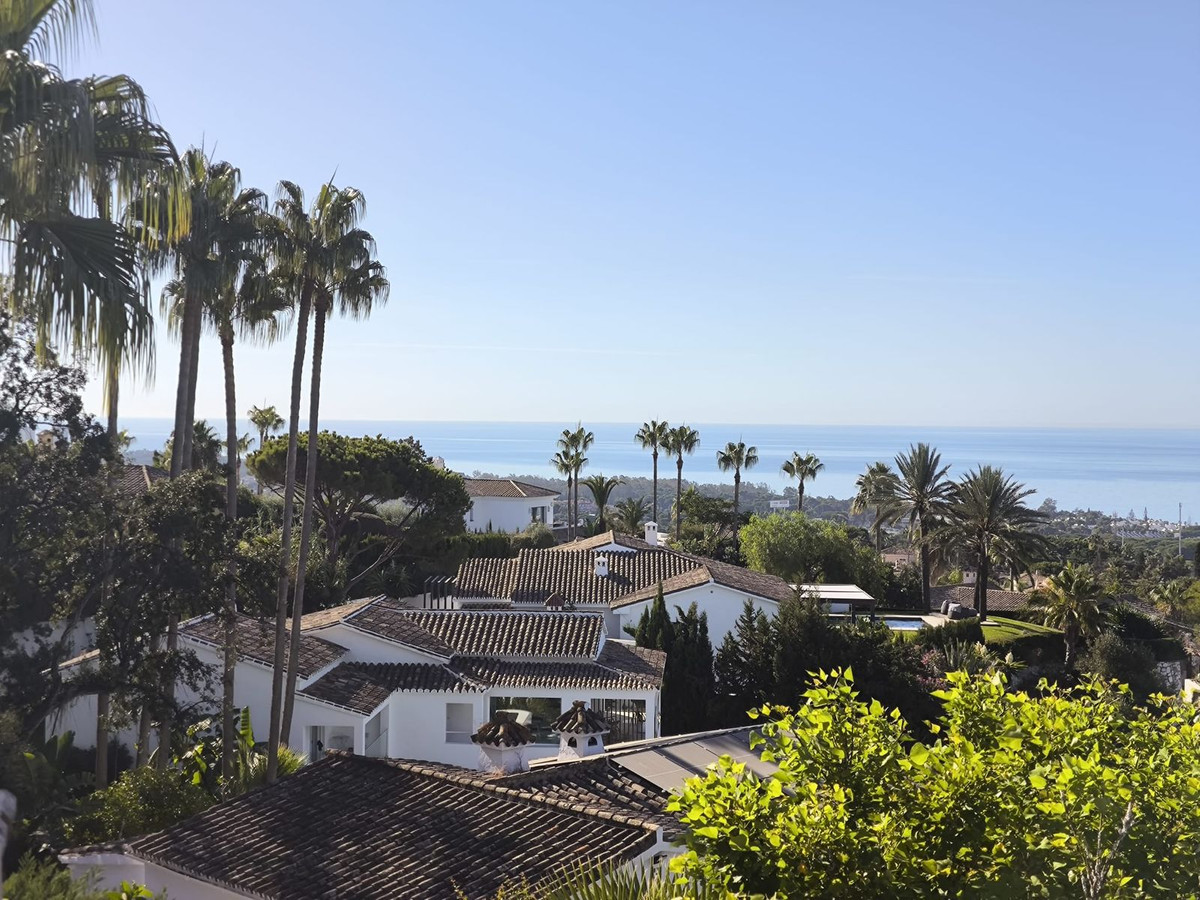 Huis te koop in El Rosario | 6 slaapkamers H5114674