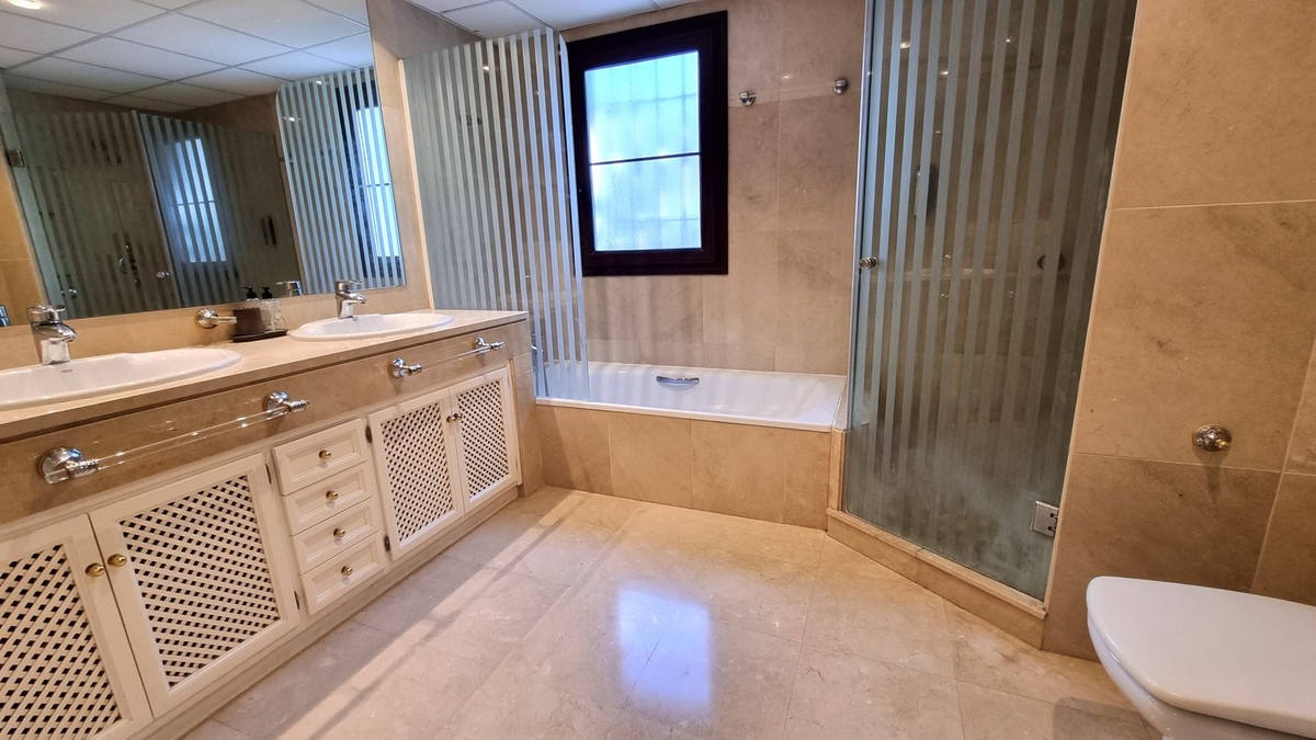 Property main view 16