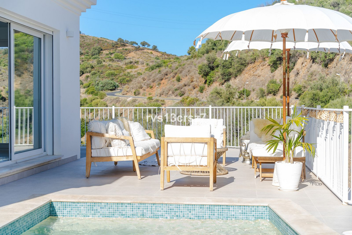 Huis te koop in El Rosario | 4 slaapkamers H5183926