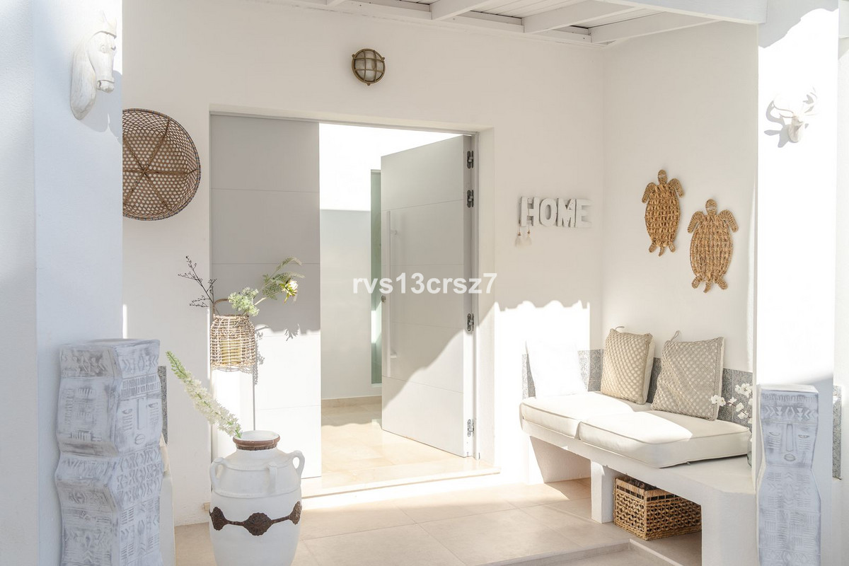 Huis te koop in El Rosario | 4 slaapkamers H5183926