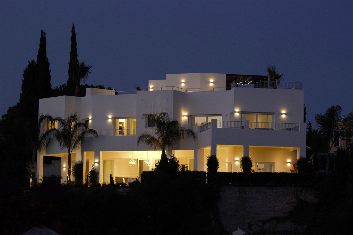 Property main view 60