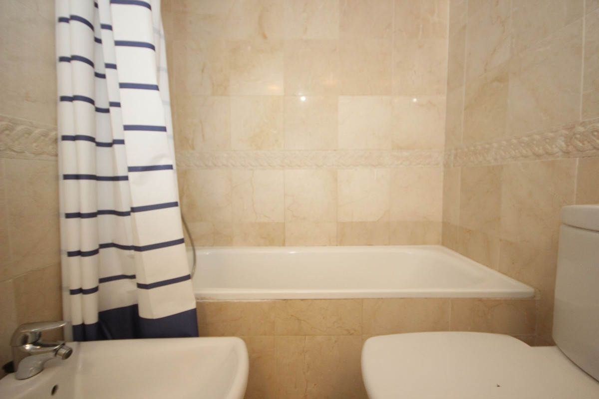 Huis te koop in El Rosario | 4 slaapkamers H5232454