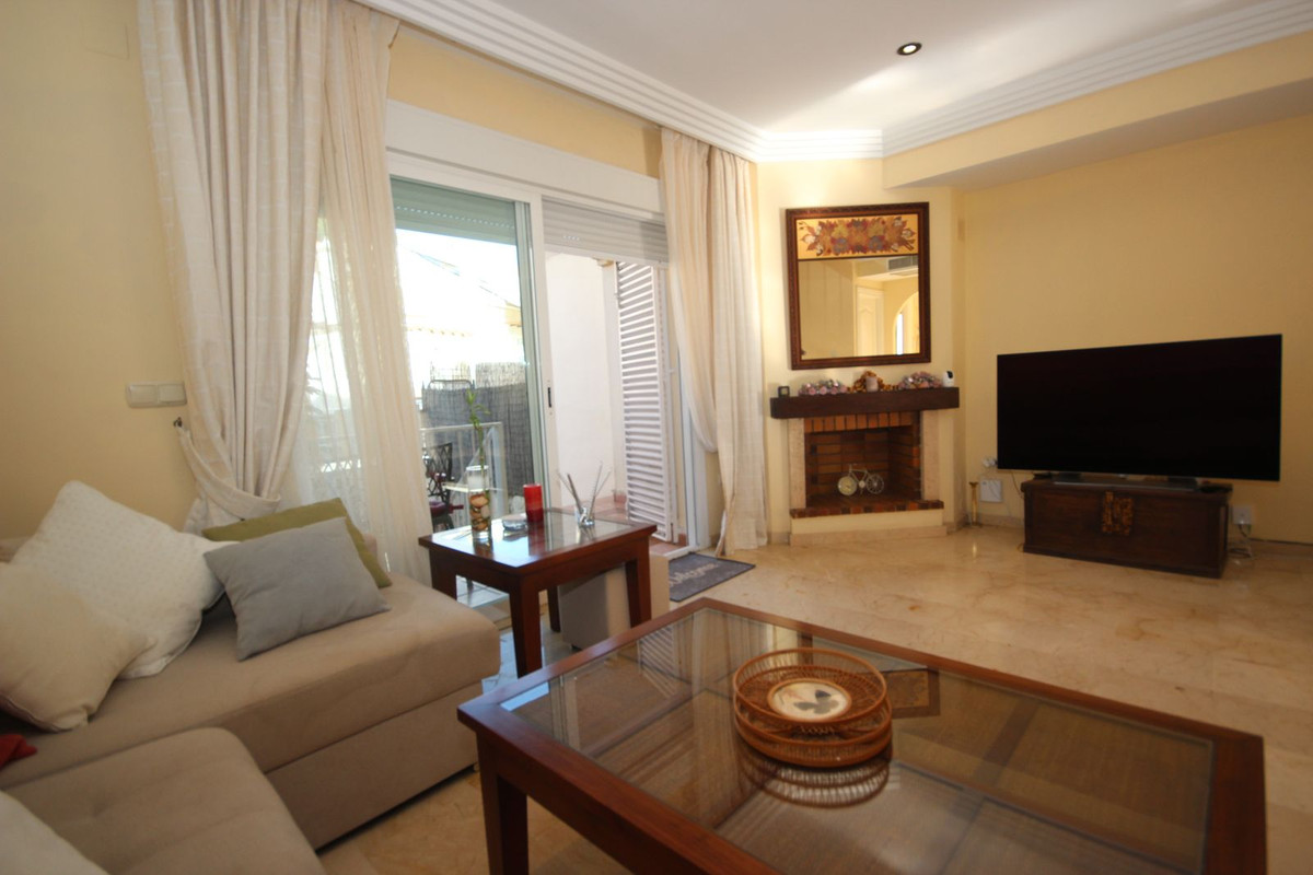 Huis te koop in El Rosario | 4 slaapkamers H5232454