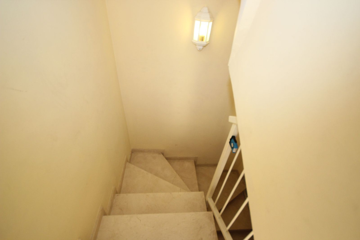 Huis te koop in El Rosario | 4 slaapkamers H5232454