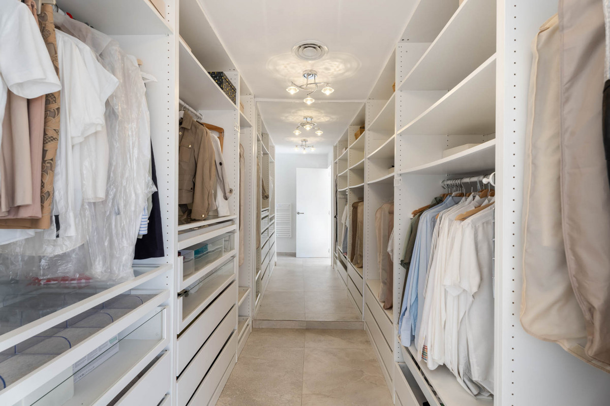 Huis te koop in El Rosario | 6 slaapkamers H5237761