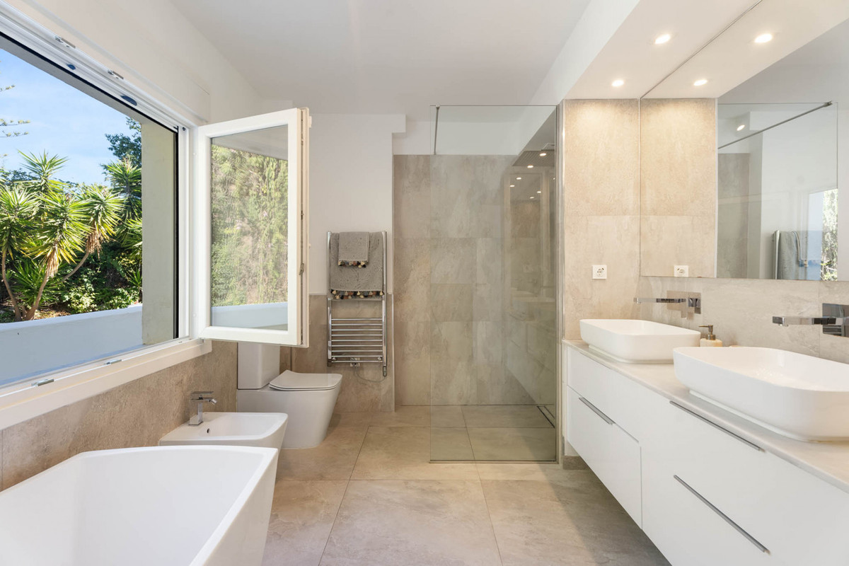 Huis te koop in El Rosario | 6 slaapkamers H5237761