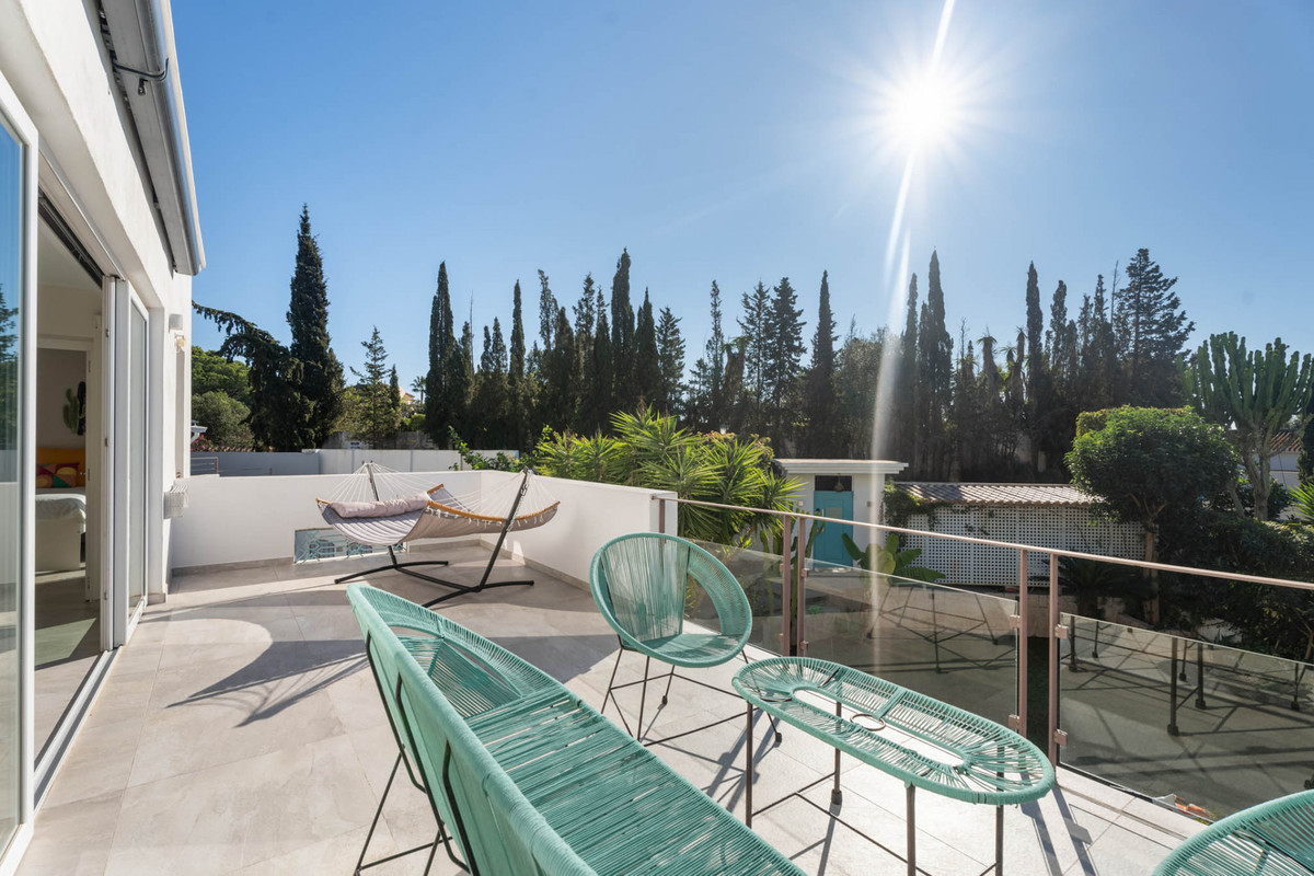 Huis te koop in El Rosario | 6 slaapkamers H5237761