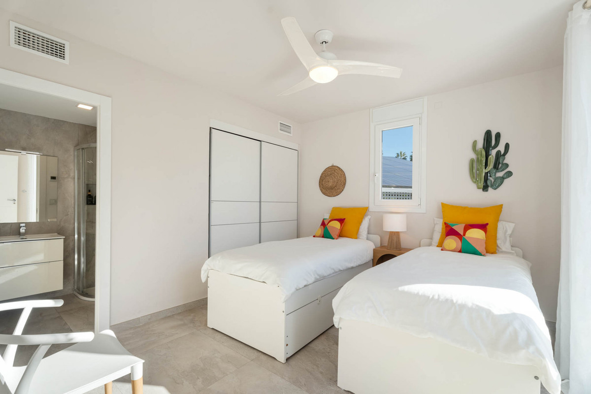 Huis te koop in El Rosario | 6 slaapkamers H5237761