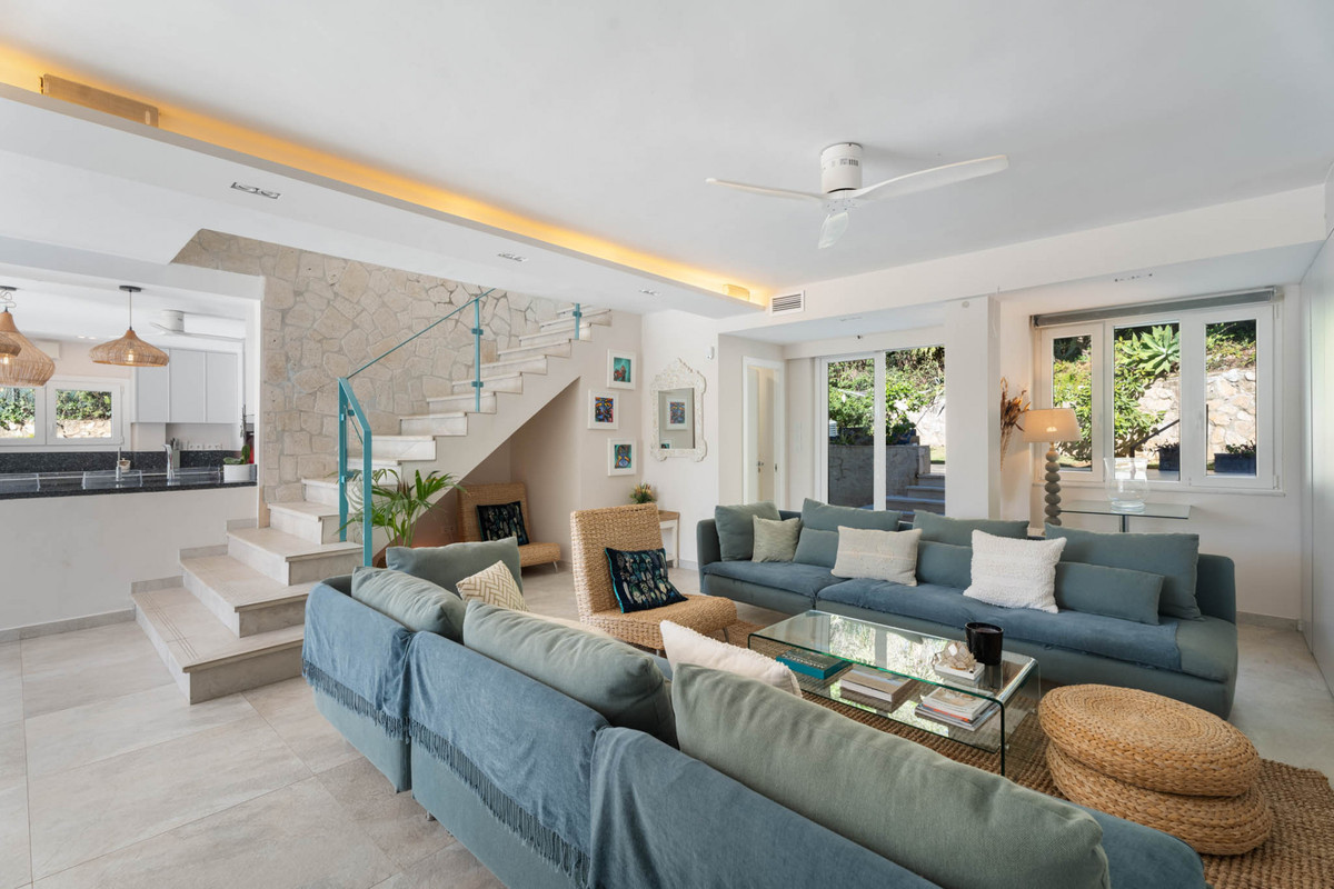 Huis te koop in El Rosario | 6 slaapkamers H5237761