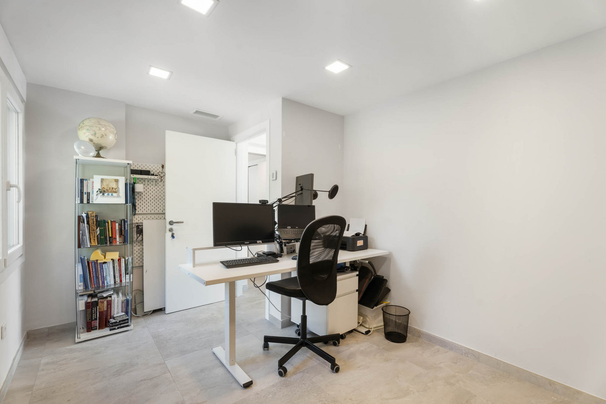 Huis te koop in El Rosario | 6 slaapkamers H5237761