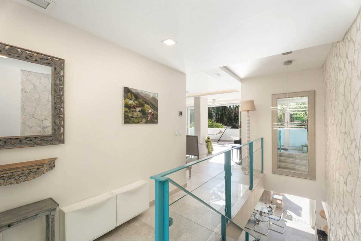 Huis te koop in El Rosario | 6 slaapkamers H5237761