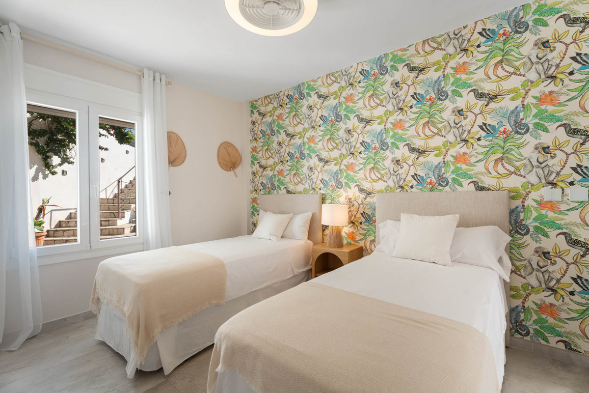 Huis te koop in El Rosario | 6 slaapkamers H5237761