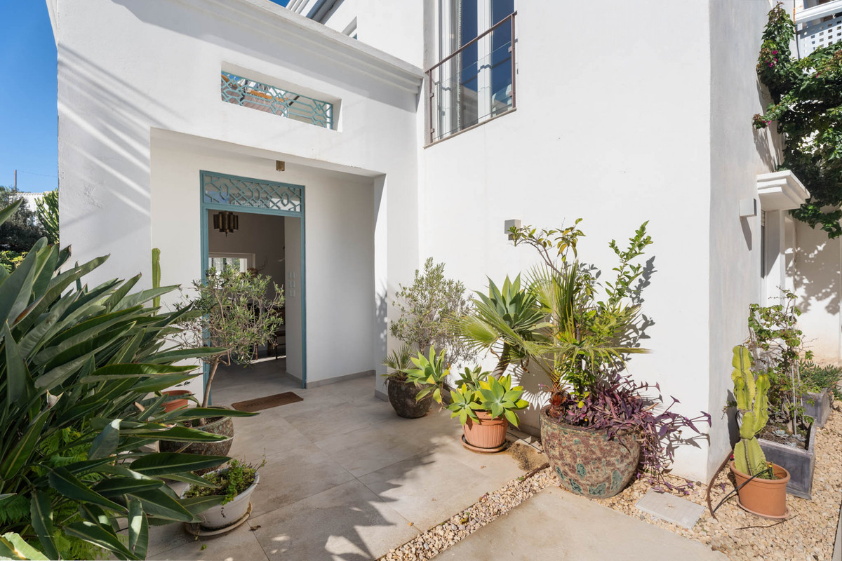 Huis te koop in El Rosario | 6 slaapkamers H5237761