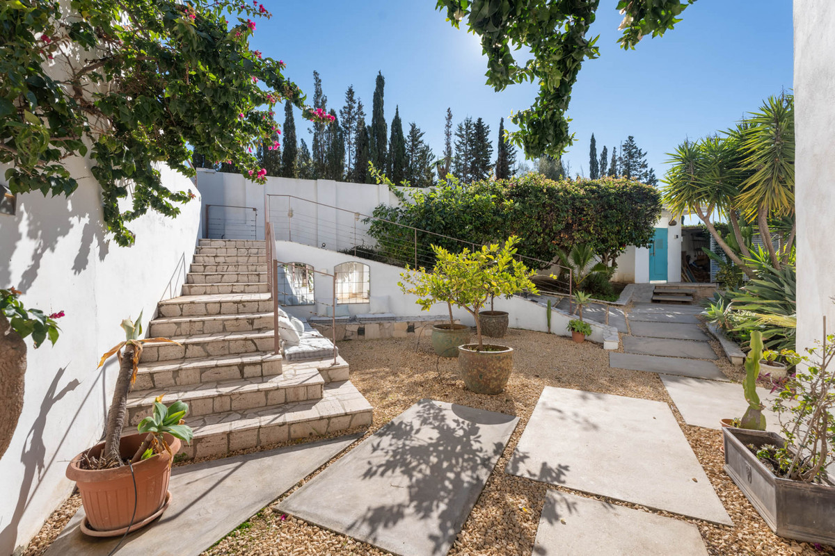 Huis te koop in El Rosario | 6 slaapkamers H5237761