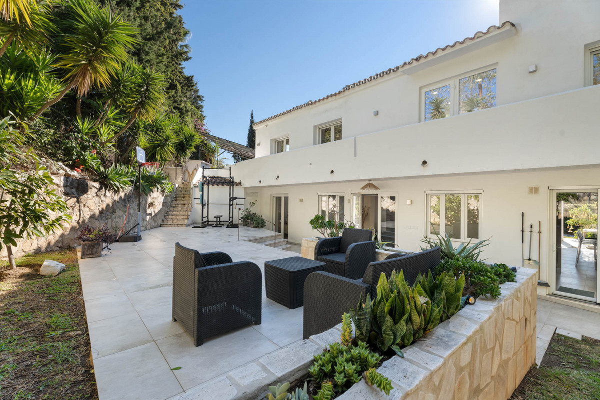 Huis te koop in El Rosario | 6 slaapkamers H5237761