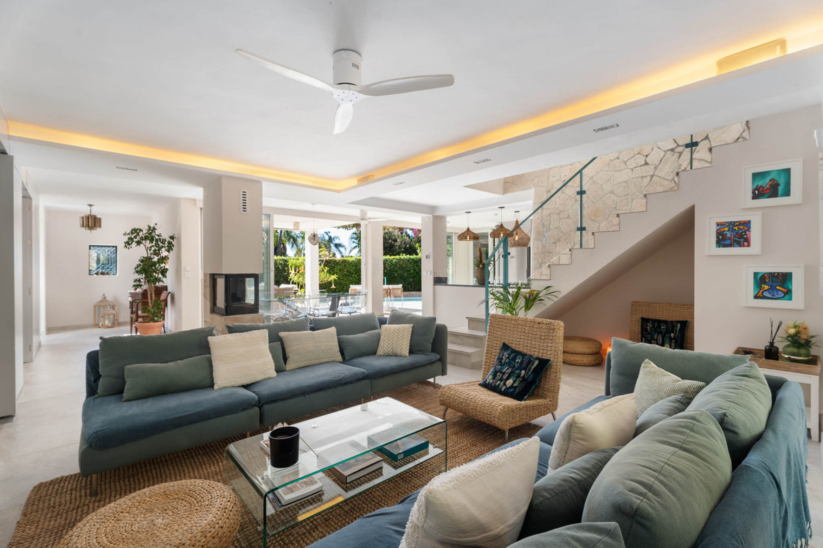 Huis te koop in El Rosario | 6 slaapkamers H5237761