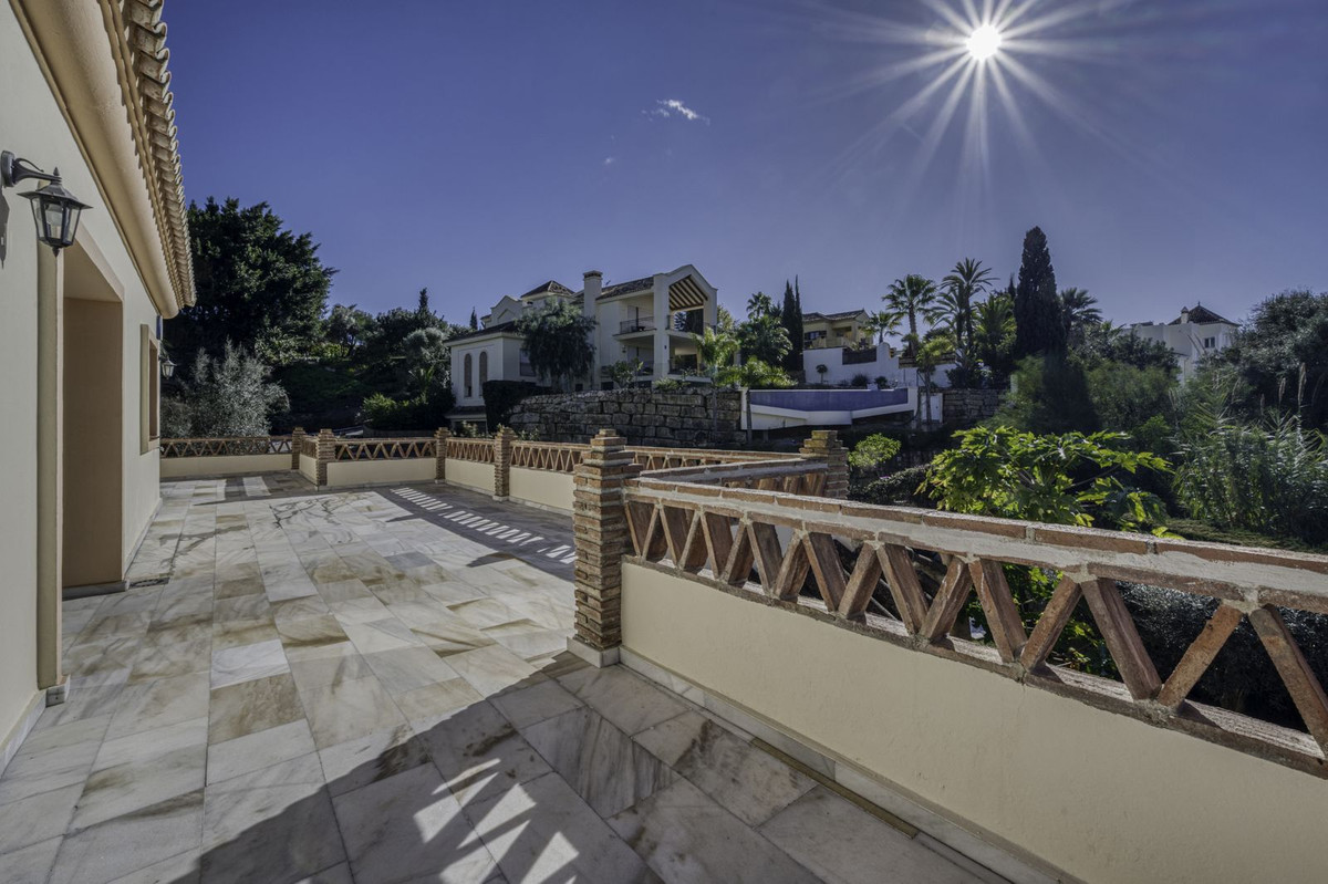 Huis te koop in El Rosario | 4 slaapkamers H5250064