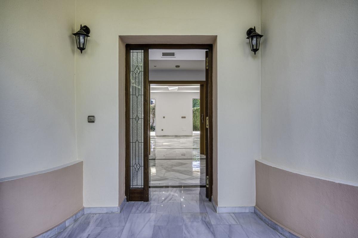 Huis te koop in El Rosario | 4 slaapkamers H5250064