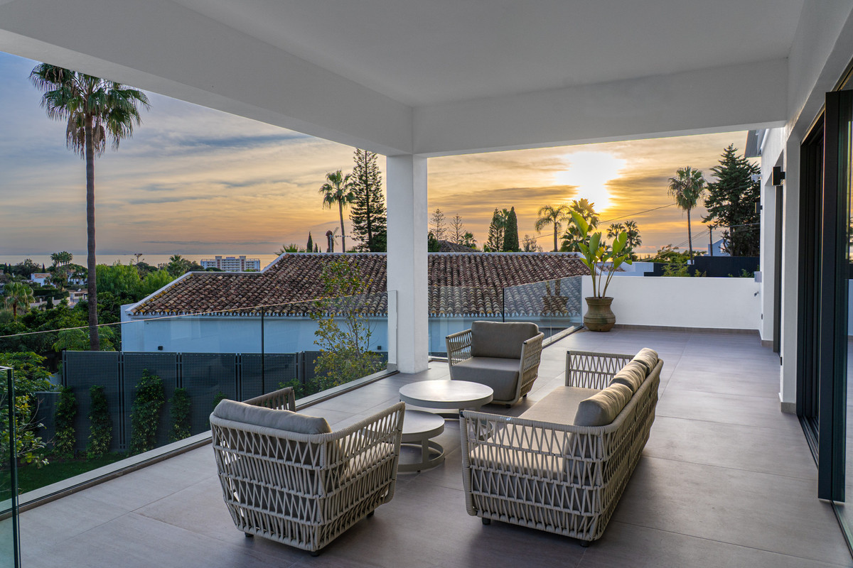 Huis te koop in El Rosario | 4 slaapkamers H5286667