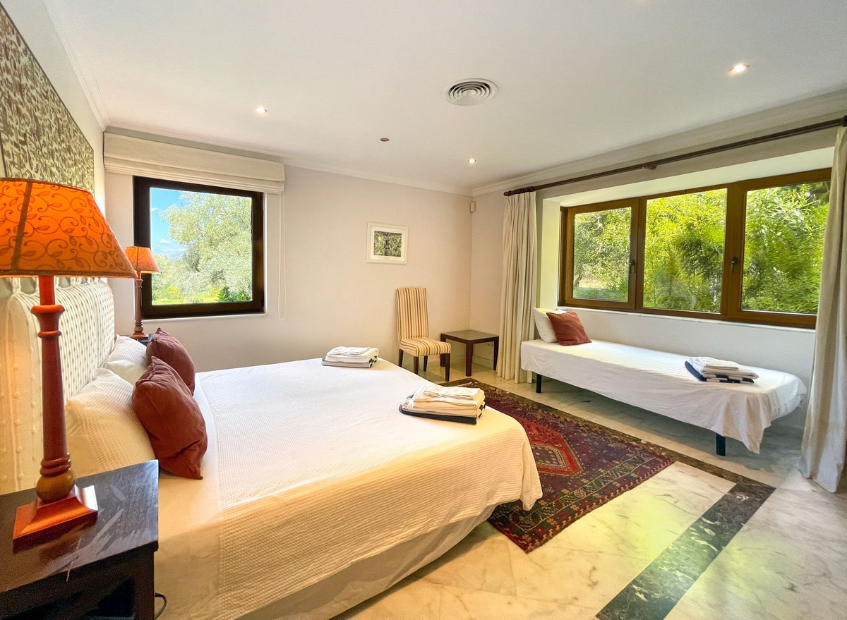 Huis te koop in El Rosario | 7 slaapkamers H5289547