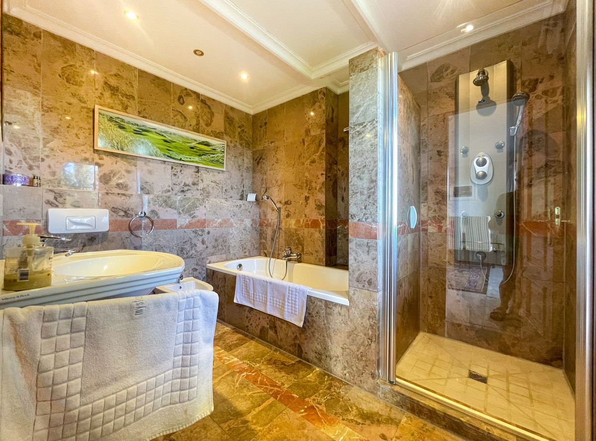 Huis te koop in El Rosario | 7 slaapkamers H5289547