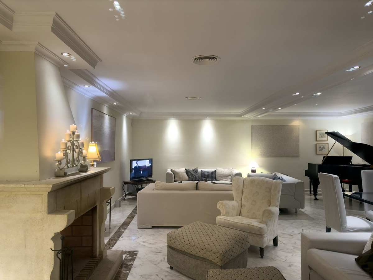 Huis te koop in El Rosario | 7 slaapkamers H5289547