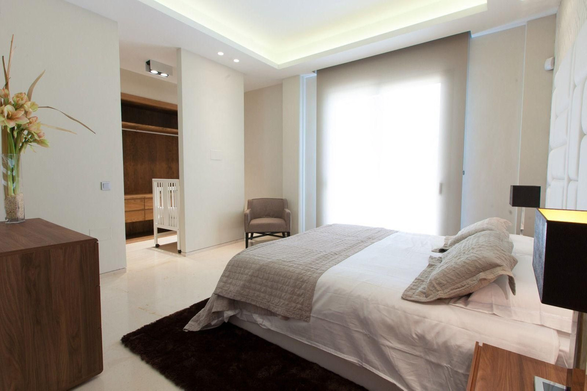 Huis te koop in El Rosario | 6 slaapkamers H5346703