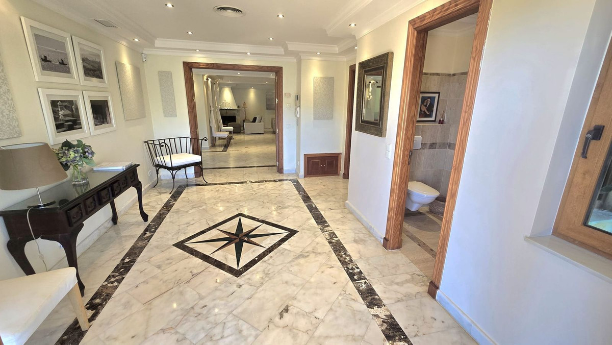 Huis te koop in El Rosario | 7 slaapkamers H5356741