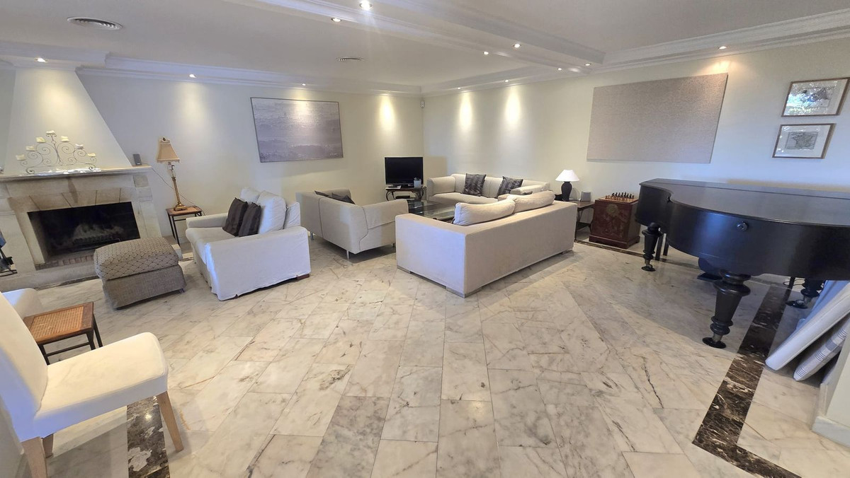 Huis te koop in El Rosario | 7 slaapkamers H5356741