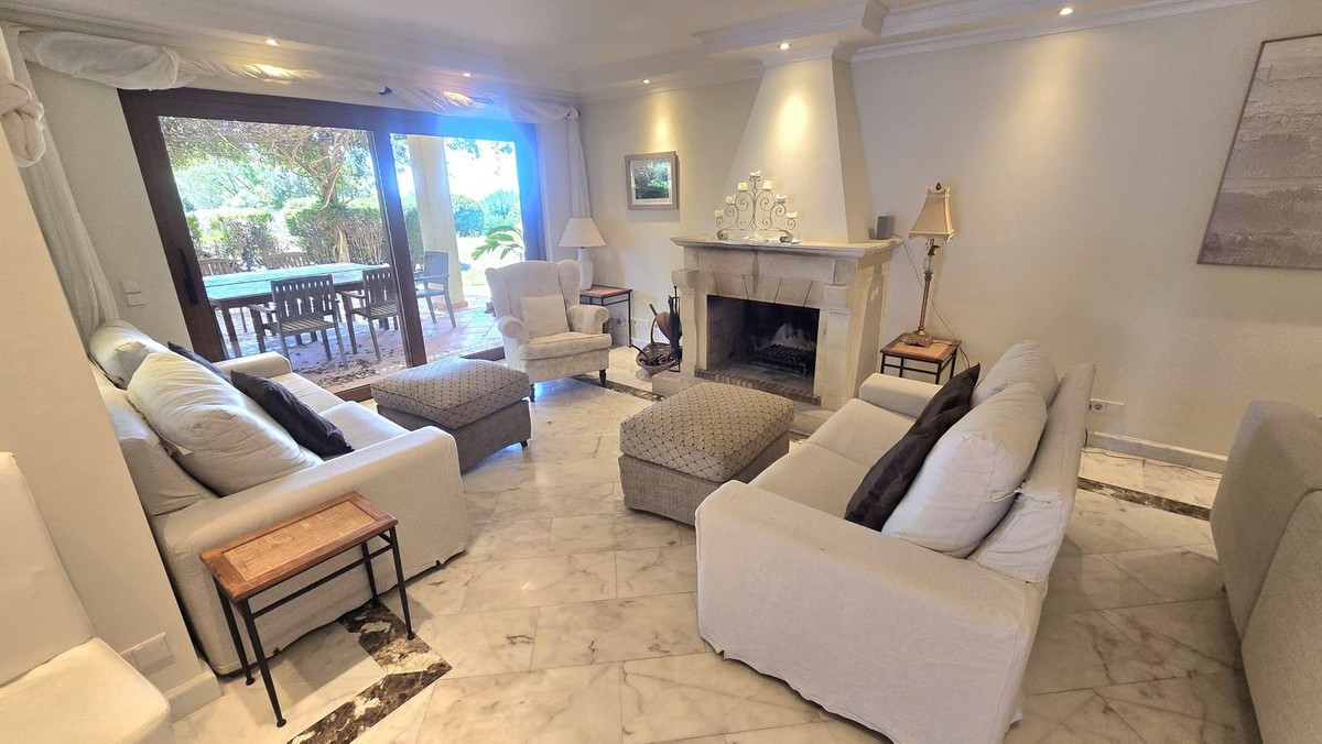 Huis te koop in El Rosario | 7 slaapkamers H5356741