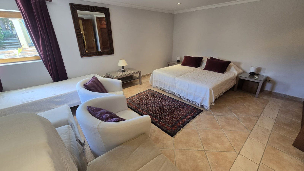 Huis te koop in El Rosario | 7 slaapkamers H5356741