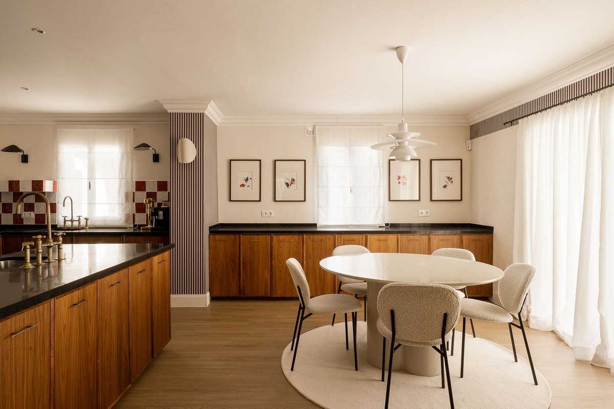 Property main view 43