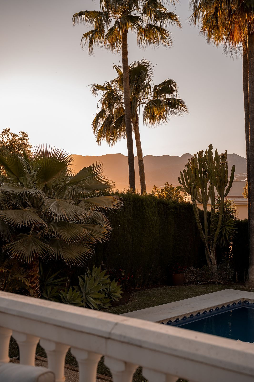 Property main view 60