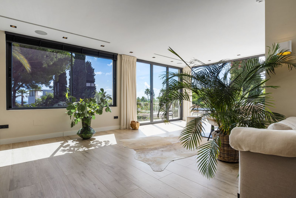 Huis te koop in El Rosario | 4 slaapkamers H5364952