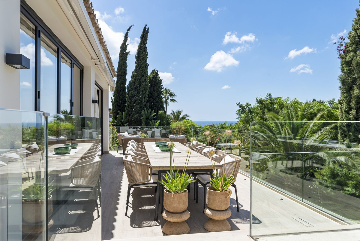 Huis te koop in El Rosario | 4 slaapkamers H5364952