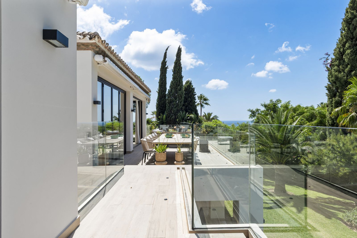 Huis te koop in El Rosario | 4 slaapkamers H5364952