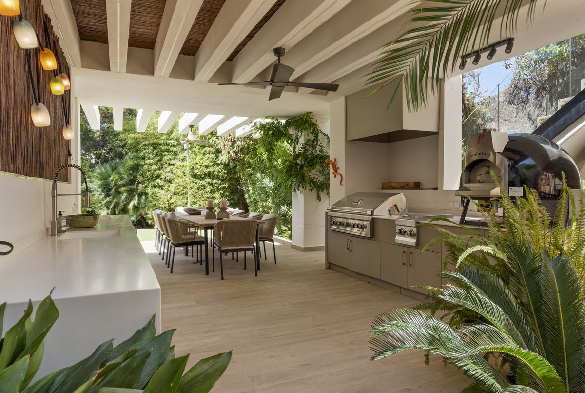 Huis te koop in El Rosario | 4 slaapkamers H5364952