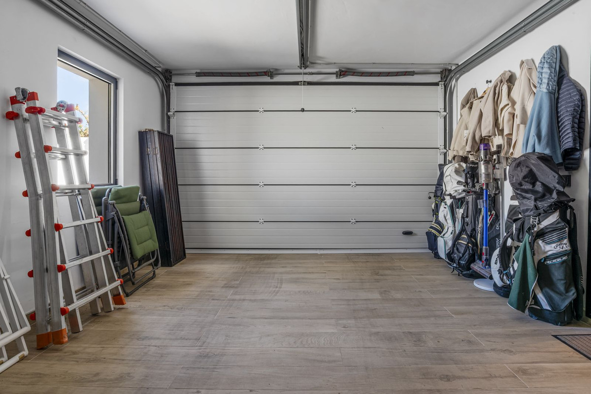 Huis te koop in El Rosario | 4 slaapkamers H5364952