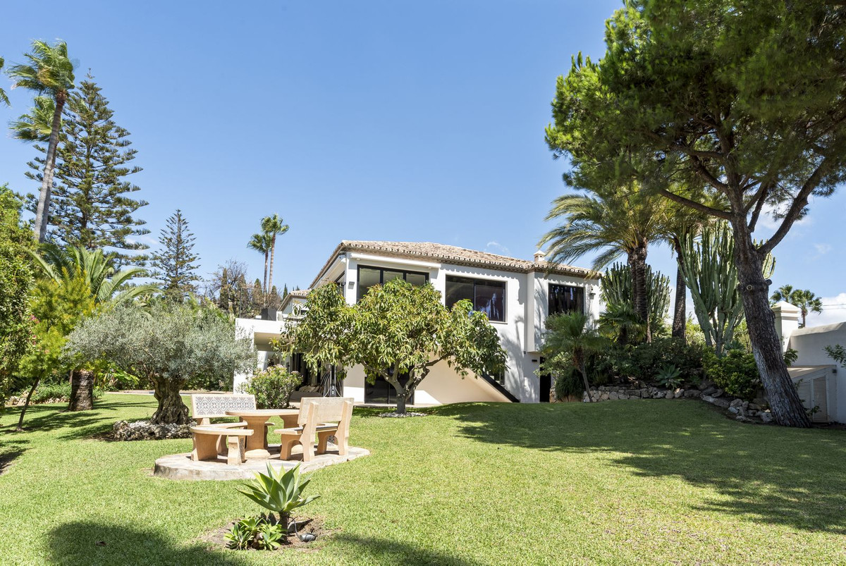 Huis te koop in El Rosario | 4 slaapkamers H5364952
