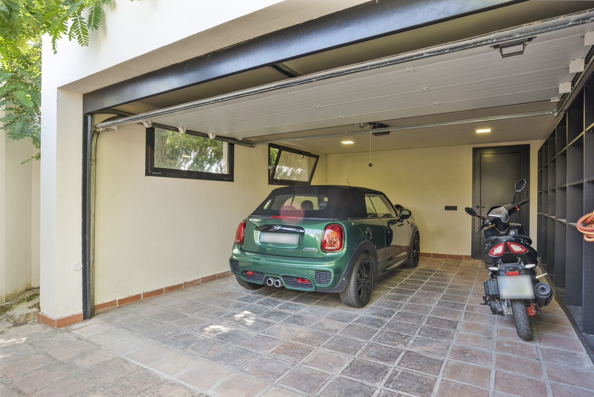 Huis te koop in El Rosario | 4 slaapkamers H5364952