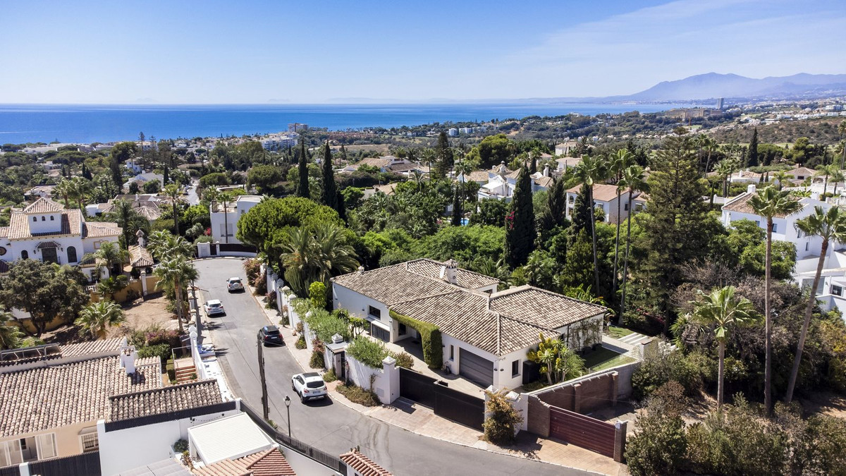 Huis te koop in El Rosario | 4 slaapkamers H5364952