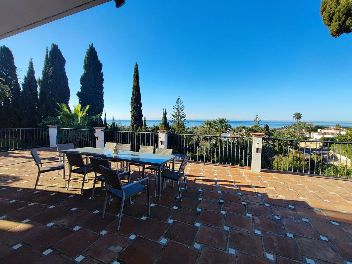 Huis te koop in El Rosario | 10 slaapkamers H5376970