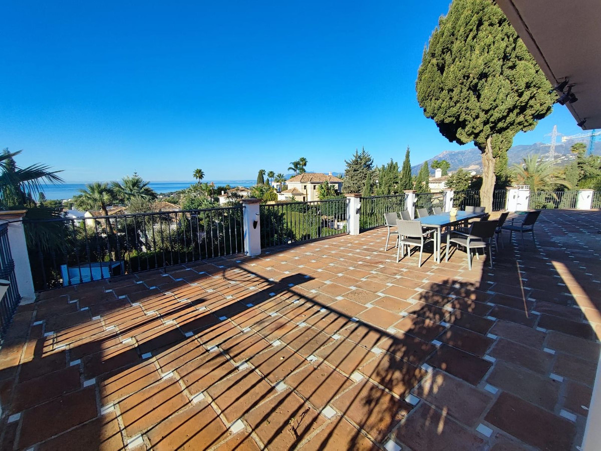 Huis te koop in El Rosario | 10 slaapkamers H5376970