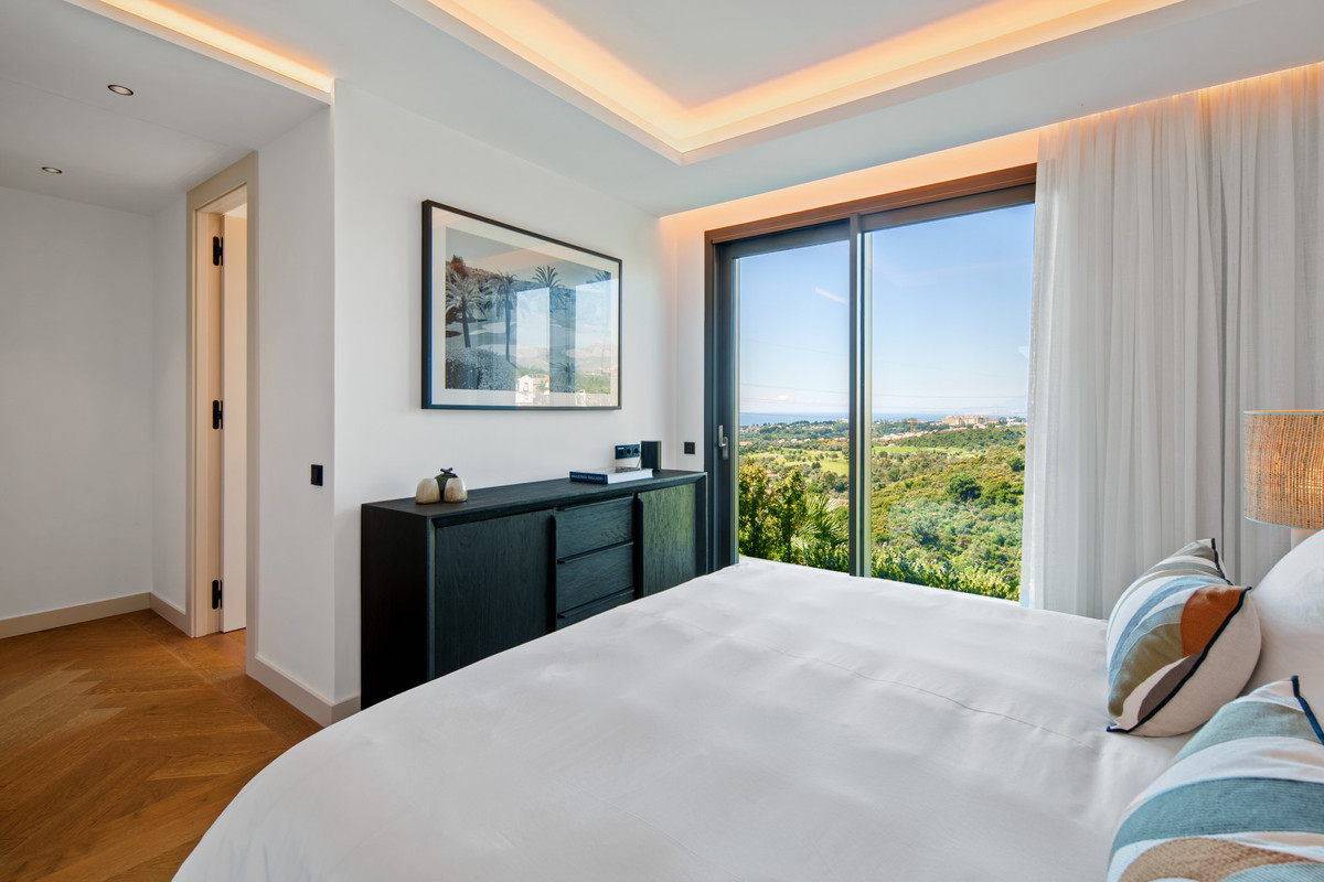 Property main view 44