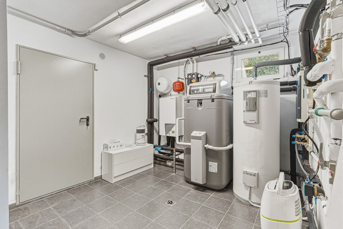 Property main view 36
