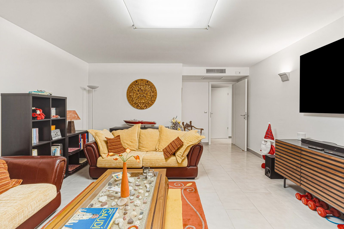 Property main view 40