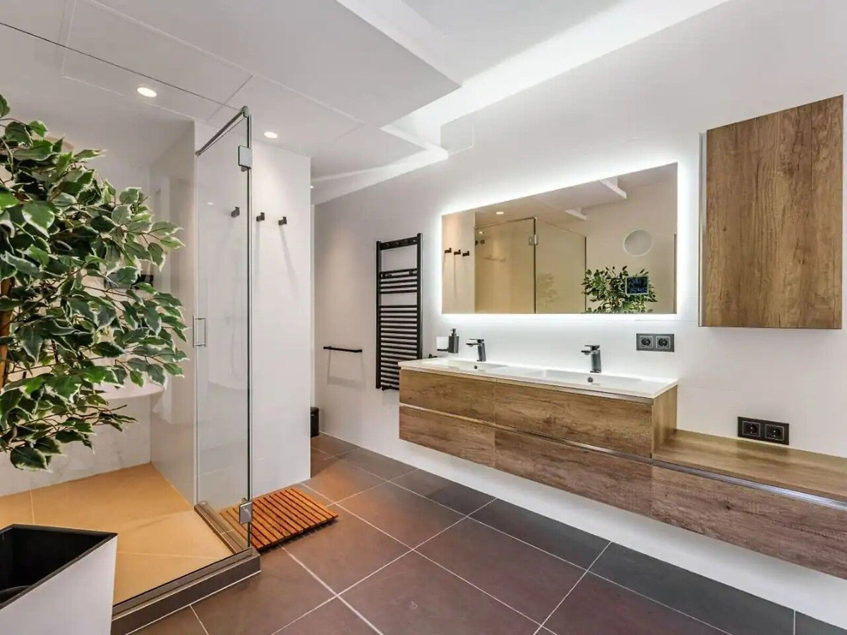 Property main view 18