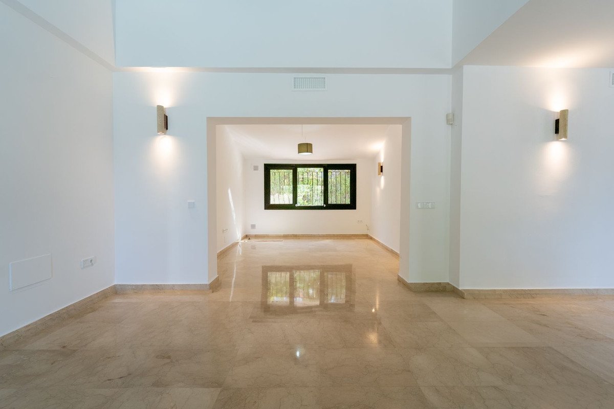 Huis te koop in El Rosario | 5 slaapkamers H5455543